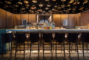 Bar (in der Unterkunft)