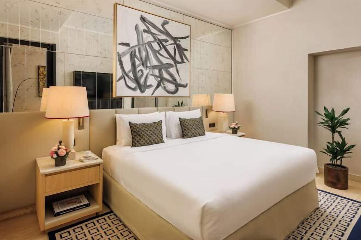 Down duvets, minibar, in-room safe, desk