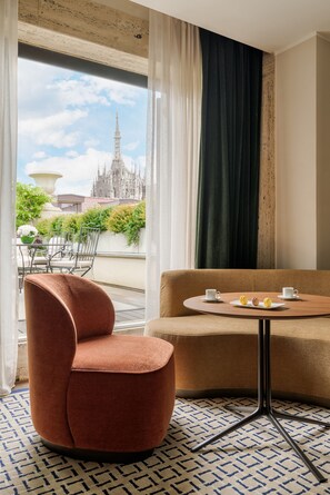 Suite, Terrasse | Wohnbereich