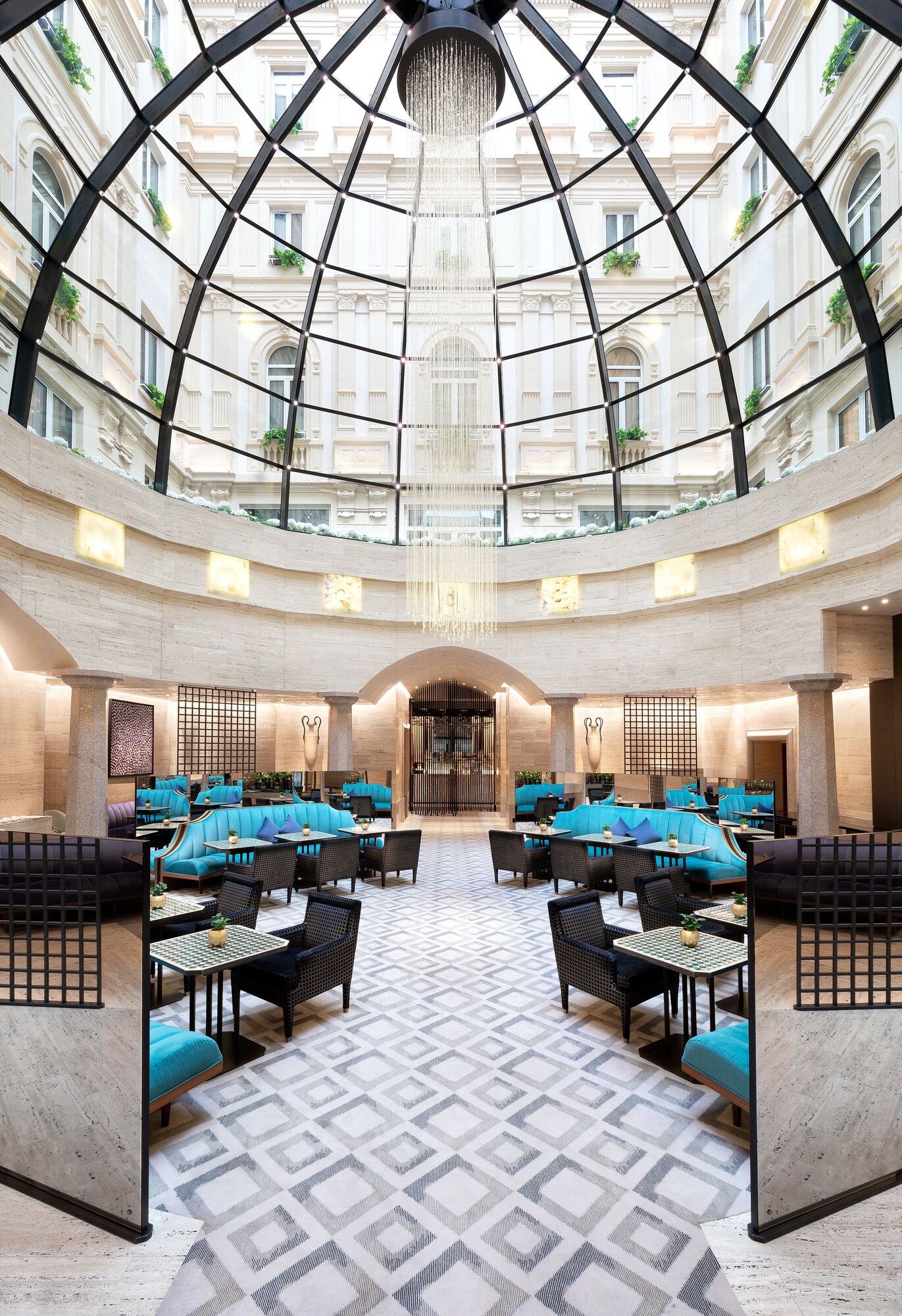Lobby lounge