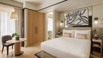 Room (Park Queen)