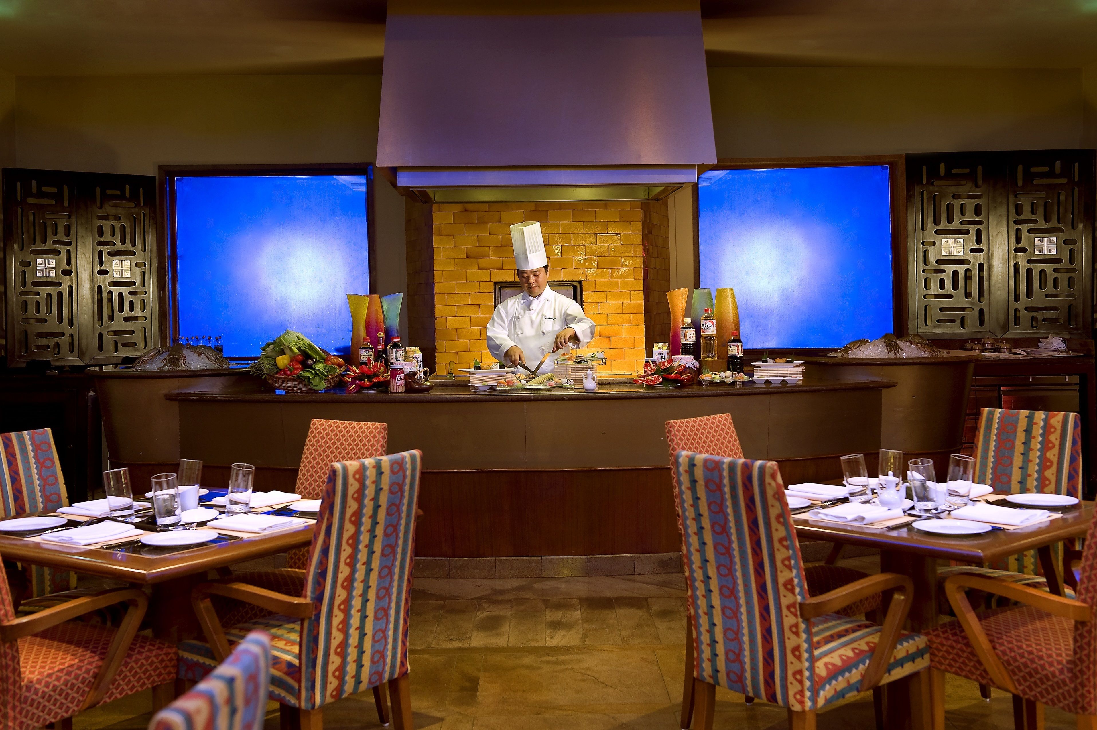 breakfast, lunch, dinner served; pool views