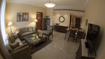 Premium bedding, minibar, in-room safe, desk