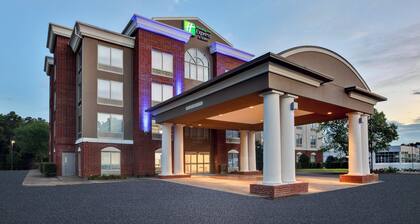 Holiday Inn Express & Suites W. Monroe by IHG