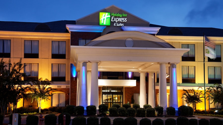 Holiday Inn Express Hotel & Suites Tupelo by IHG