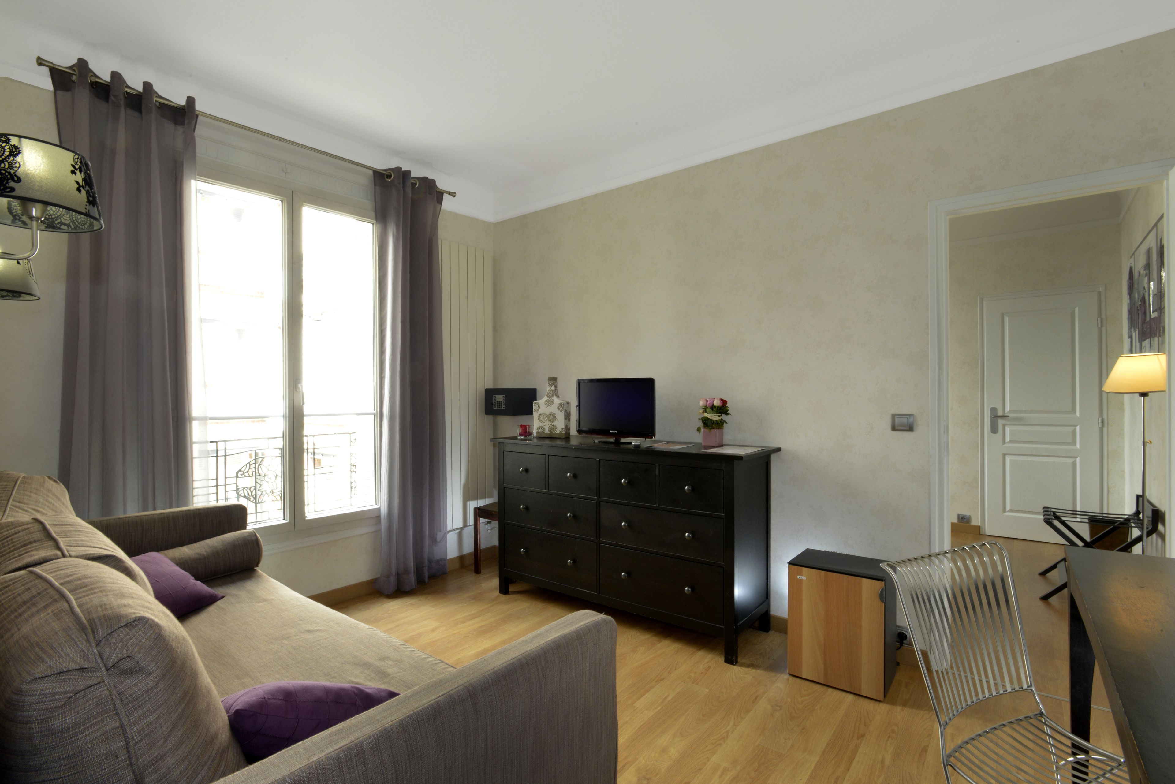 Photo - Hotel Carladez Cambronne