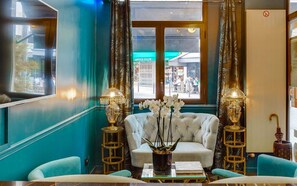 Lounge - Hotel Carladez Cambronne (Paris)