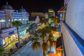 Vue sur la ville depuis l’hébergement 