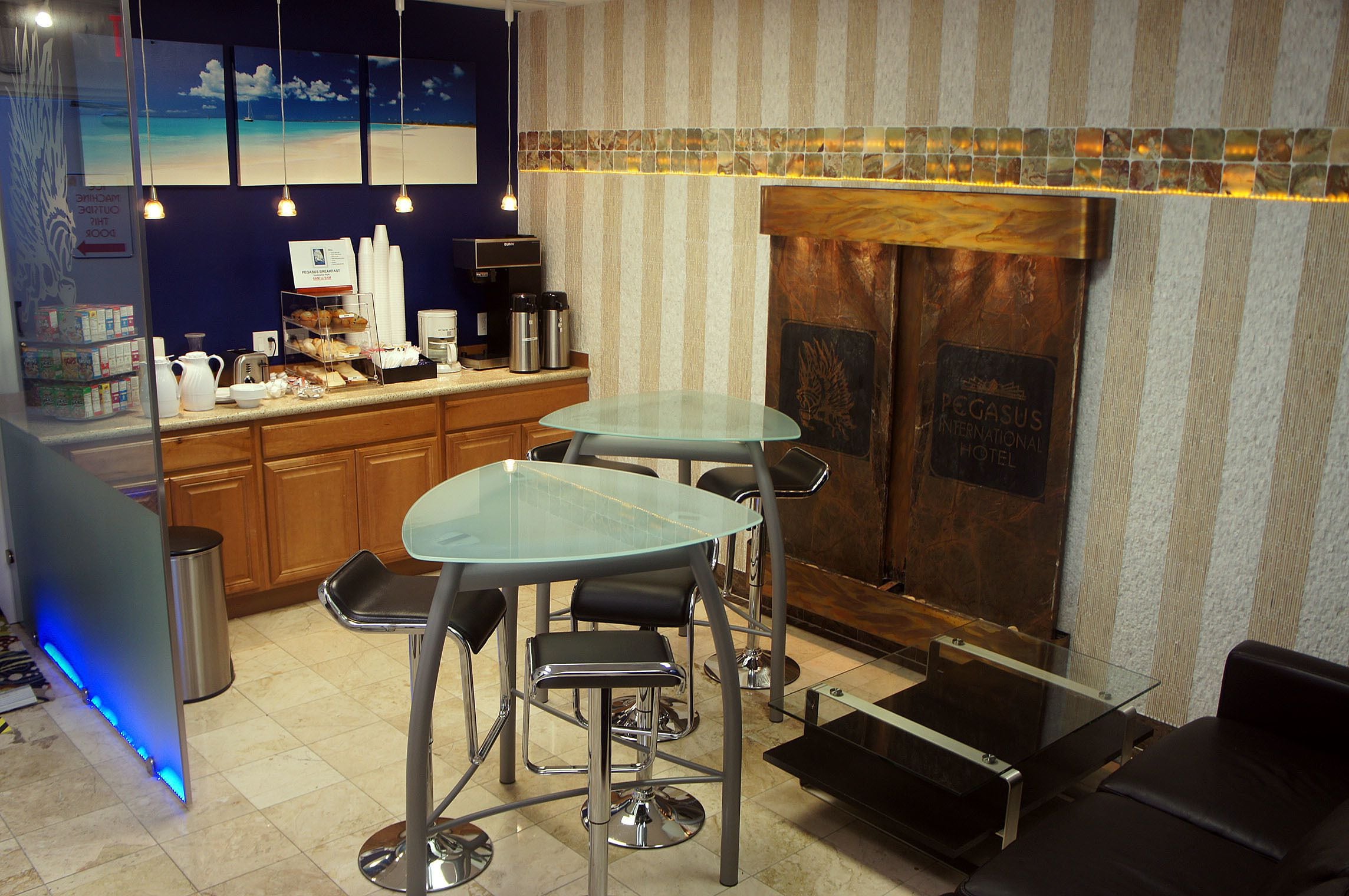 Photo - Pegasus International Hotel