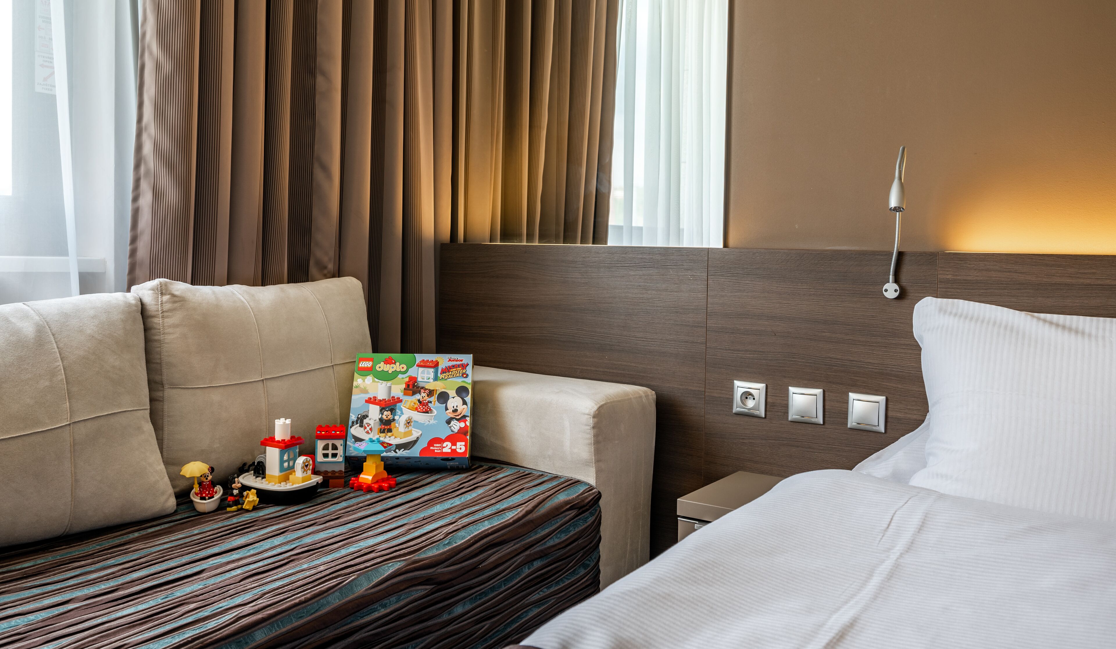 1 bedroom, hypo-allergenic bedding, minibar, in-room safe