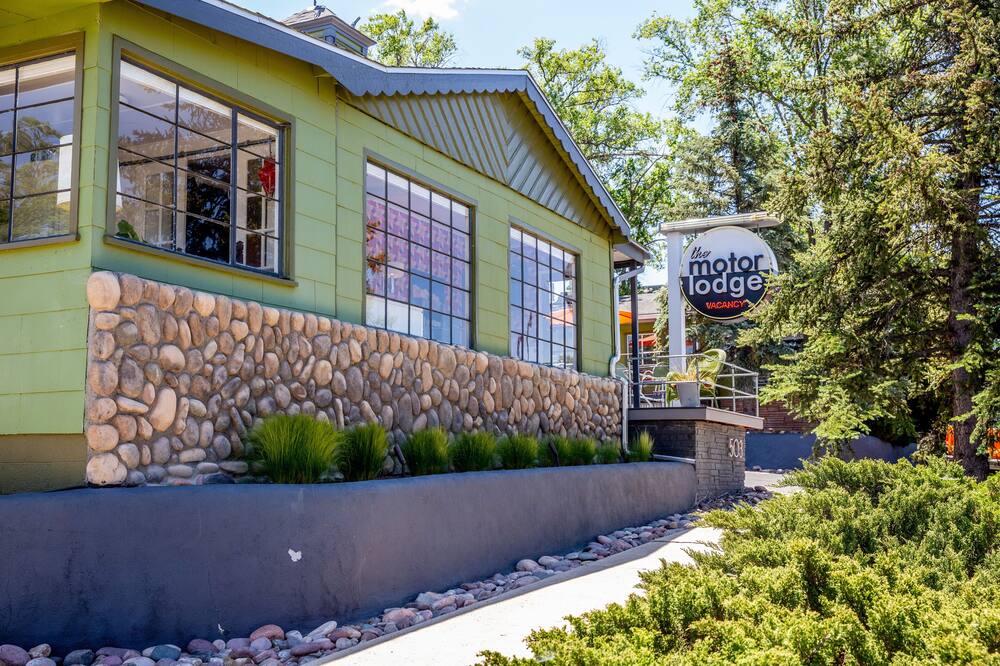 The Motor Lodge