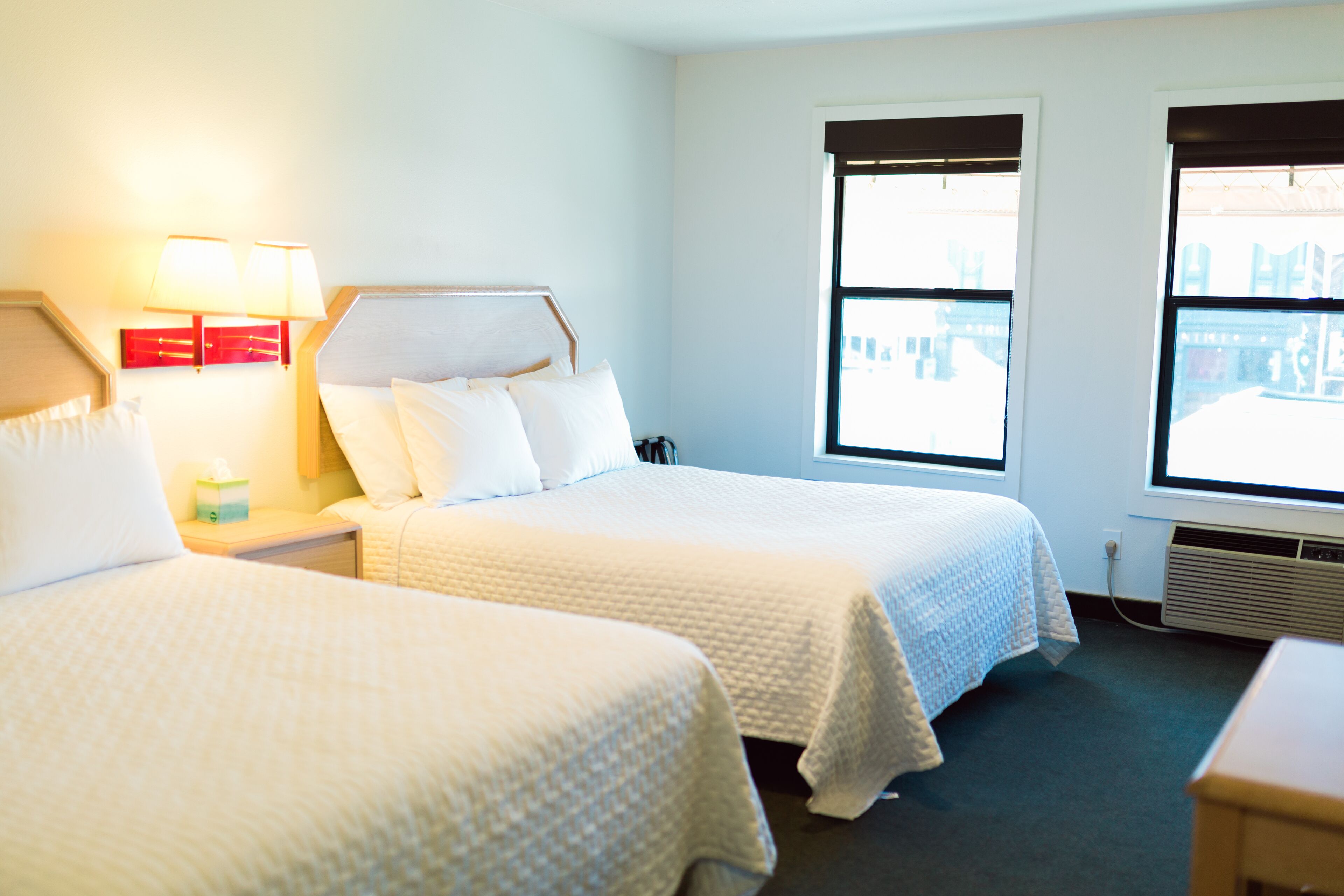 laptop workspace, free wifi, bed sheets