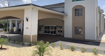 Quality Inn Zephyrhills - Dade City