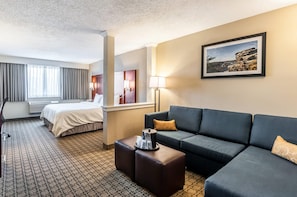 Caja fuerte, escritorio, espacio para trabajar con un portátil