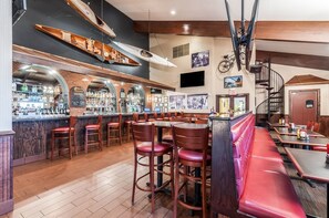 Bar (in der Unterkunft)