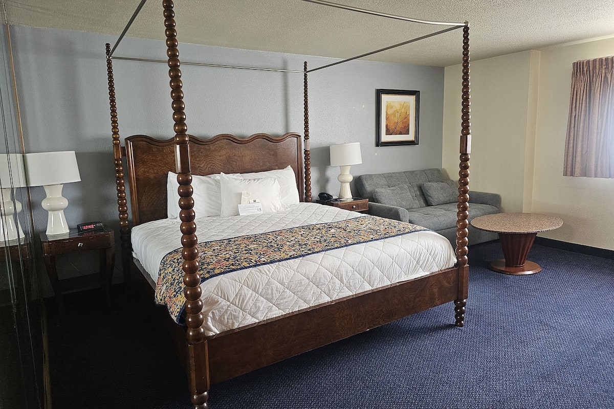 Junior Suite, 1 King Bed