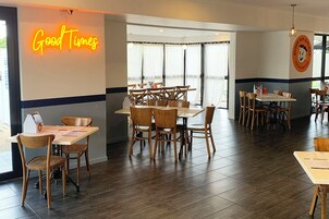 Se sirven desayunos y cenas