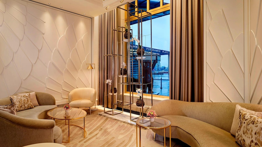 The Ritz-Carlton, Berlin