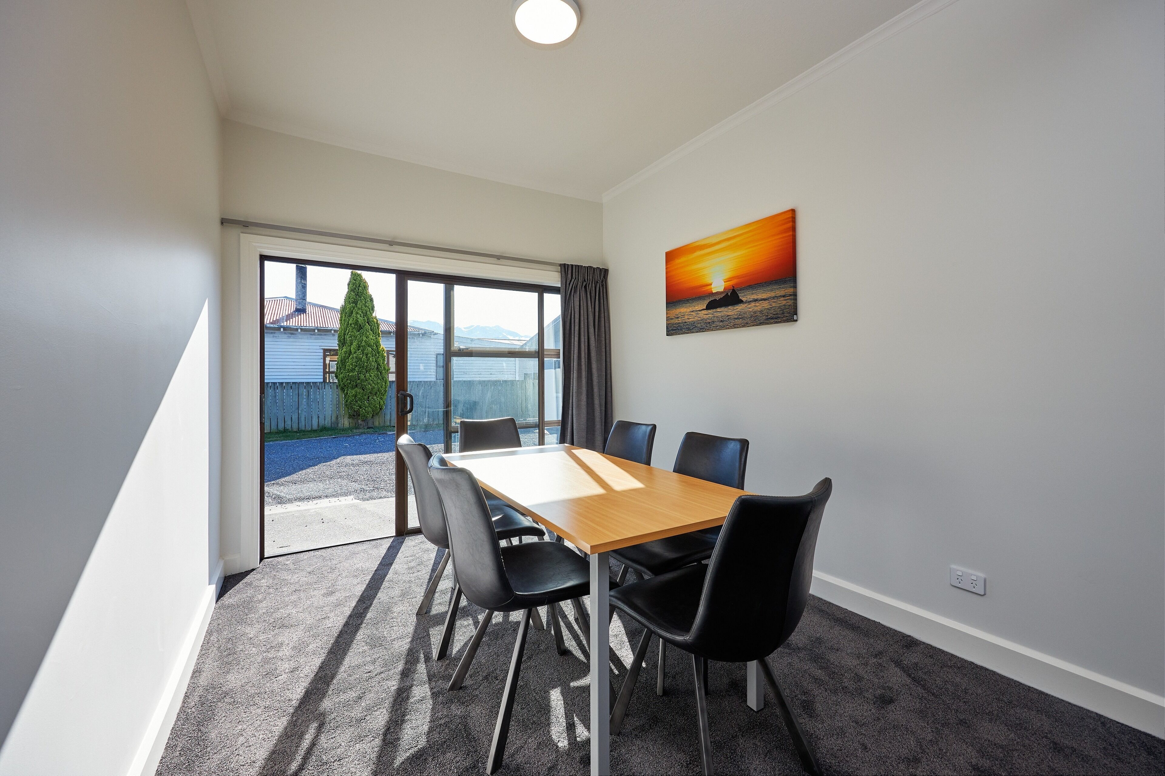 Deluxe House | In-room dining