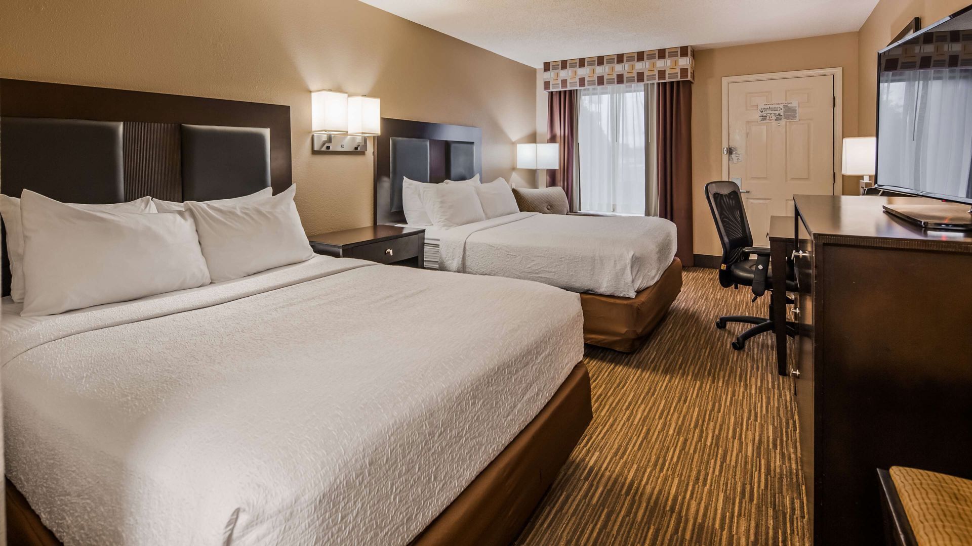 Surmatelas, coffres-forts dans les chambres, chambres insonorisées