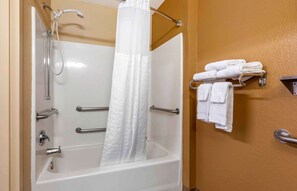 Studio, 1 Queen Bed, Accessible, Non Smoking | Bathroom | Combined shower/tub, free toiletries, hair dryer, towels - Extended Stay America Suites Austin Round Rock South (Austin)