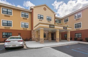 Exterior - Extended Stay America Suites Allentown Bethlehem (Bethlehem)