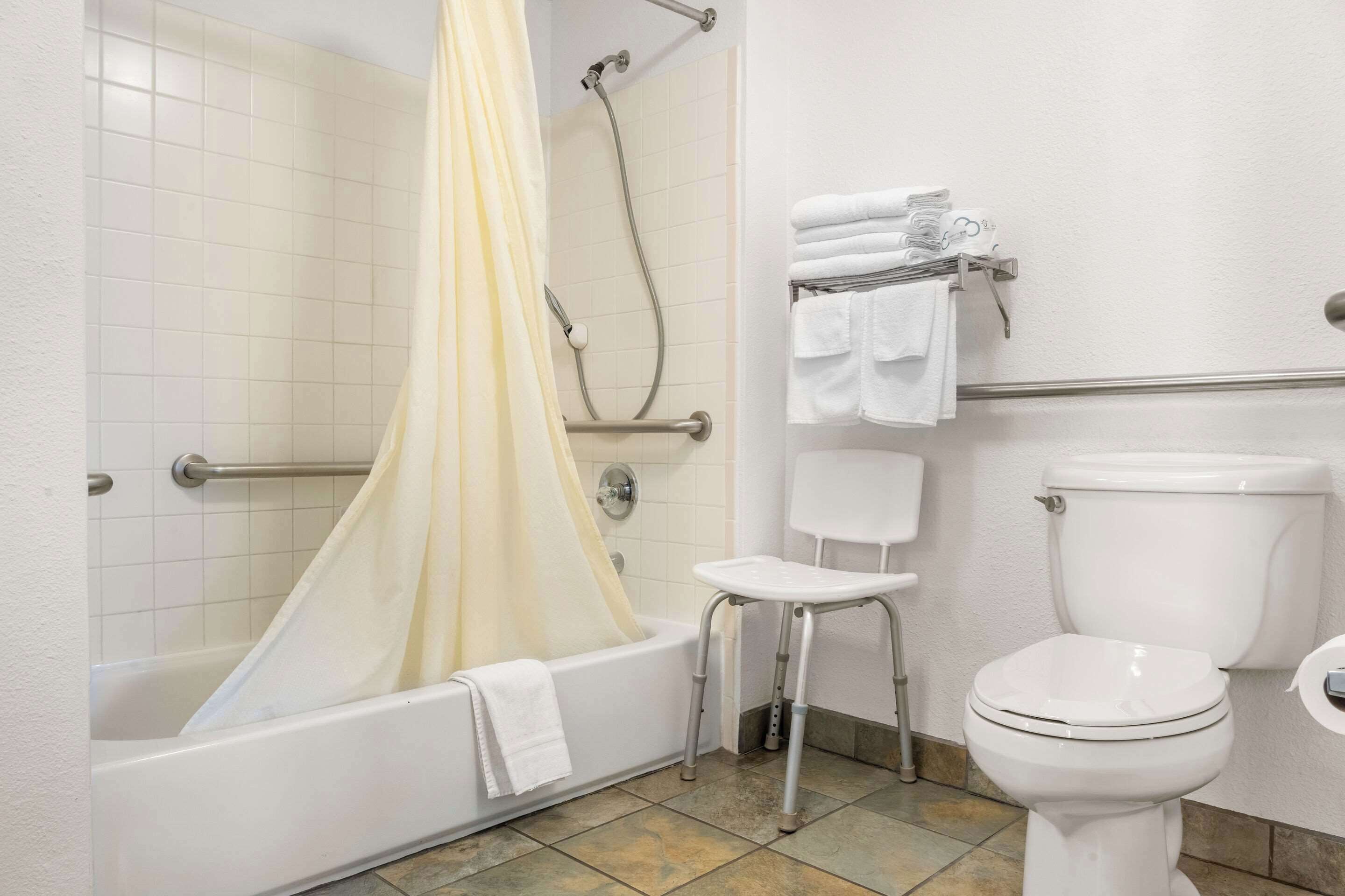 room, 1 queen bed, accessible, non smoking | premium bedding, individually decorated, individually furnished, desk