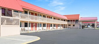 Econo Lodge Miles City I-94