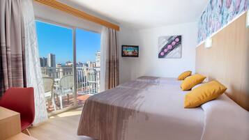 Coffres-forts dans les chambres, bureau, Wi-Fi gratuit, draps fournis