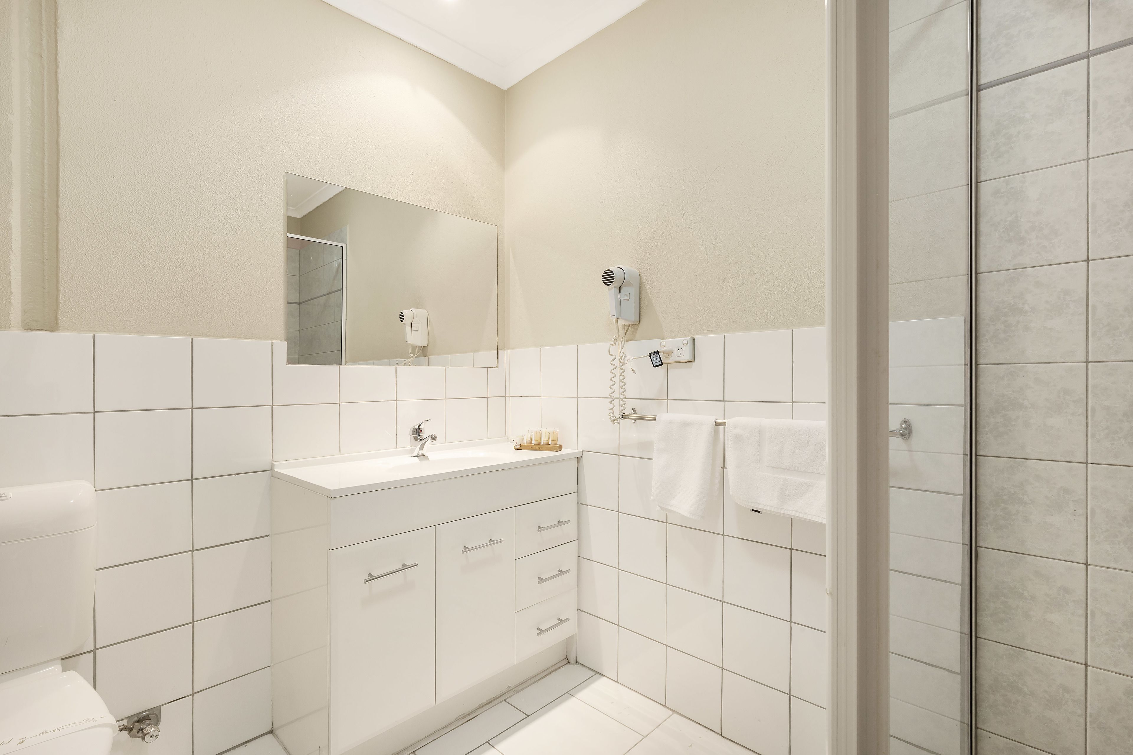 Photo - Ciloms Airport Lodge Melbourne Airport