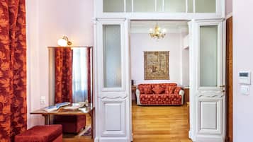 Suite | Minibar, in-room safe, soundproofing