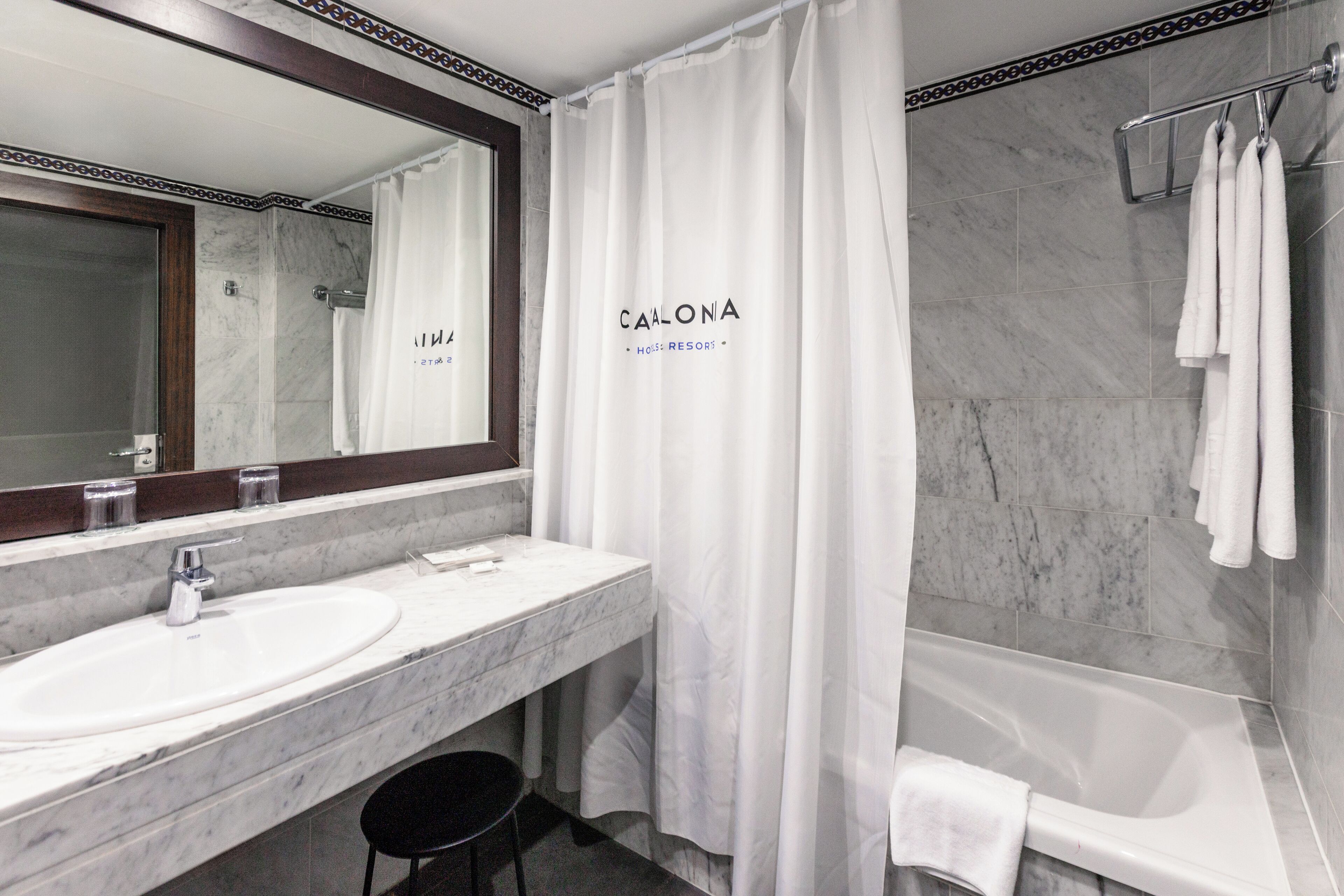 Foto - Catalonia Oro Negro