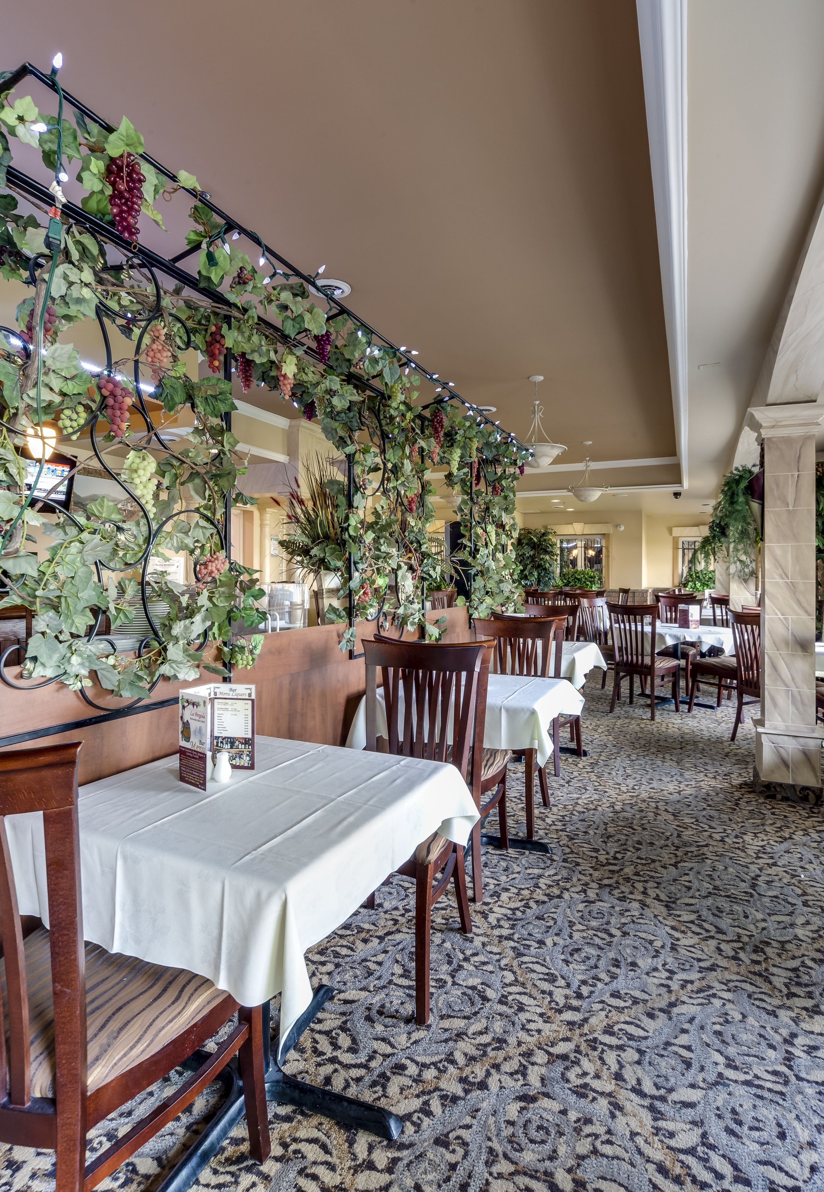 Breakfast, lunch and dinner served