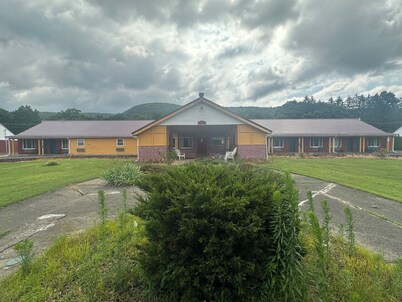 Mark Twain Motor Inn
