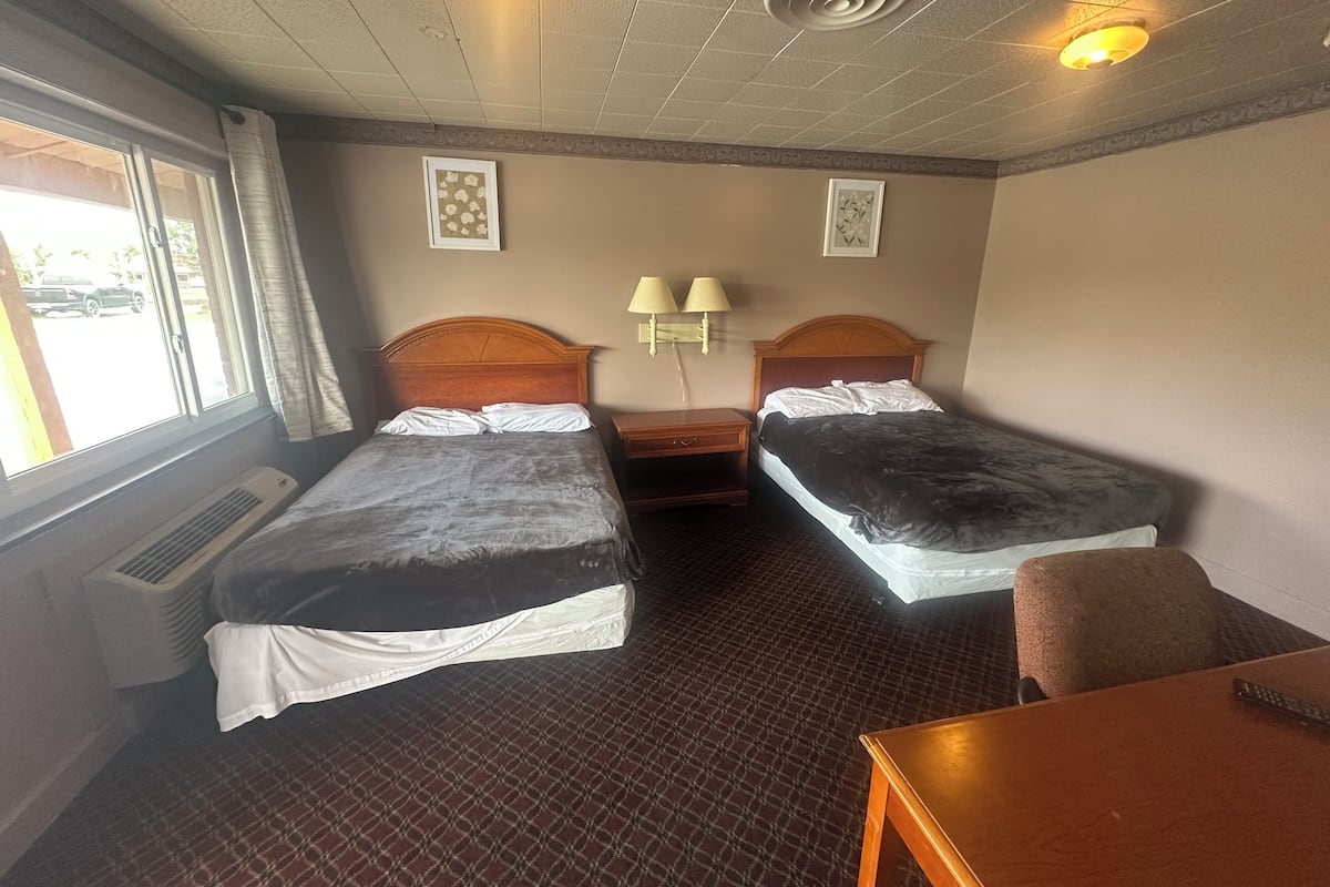 Standard Double Room, 2 Double Beds, Non Smoking | Free WiFi, bed sheets