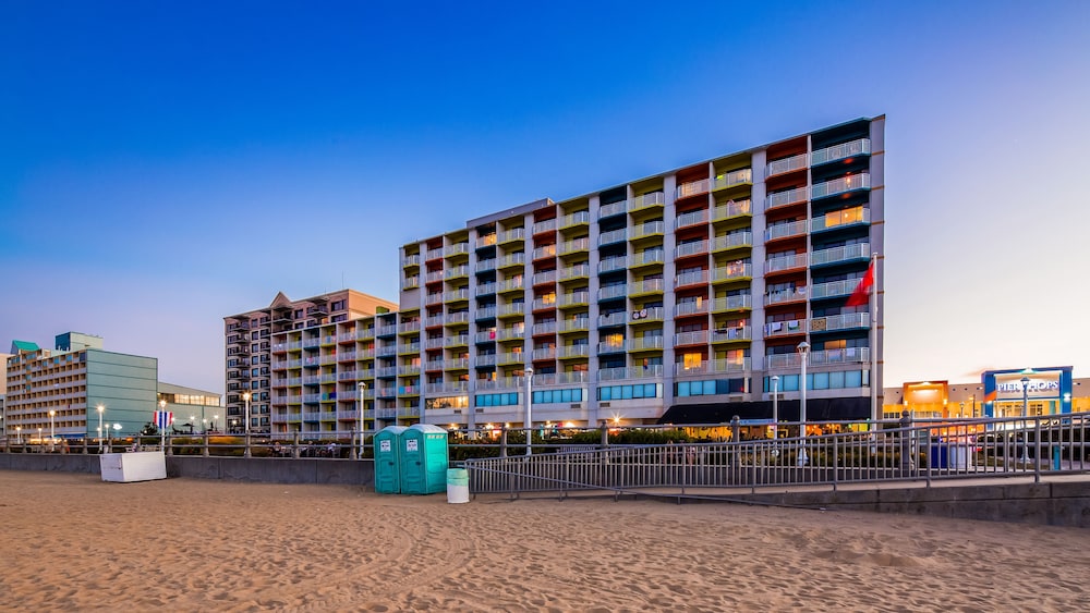 Sandcastle Resort On The Beach