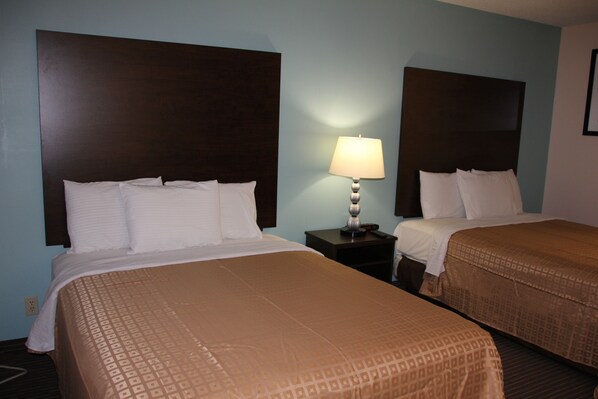 Room, 2 Queen Beds, Non Smoking