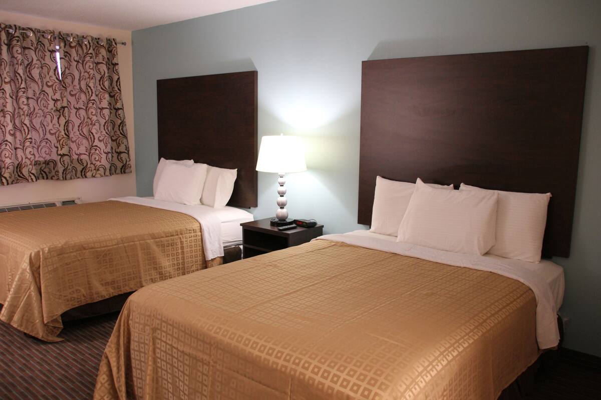 Standard Room, 2 Queen Beds