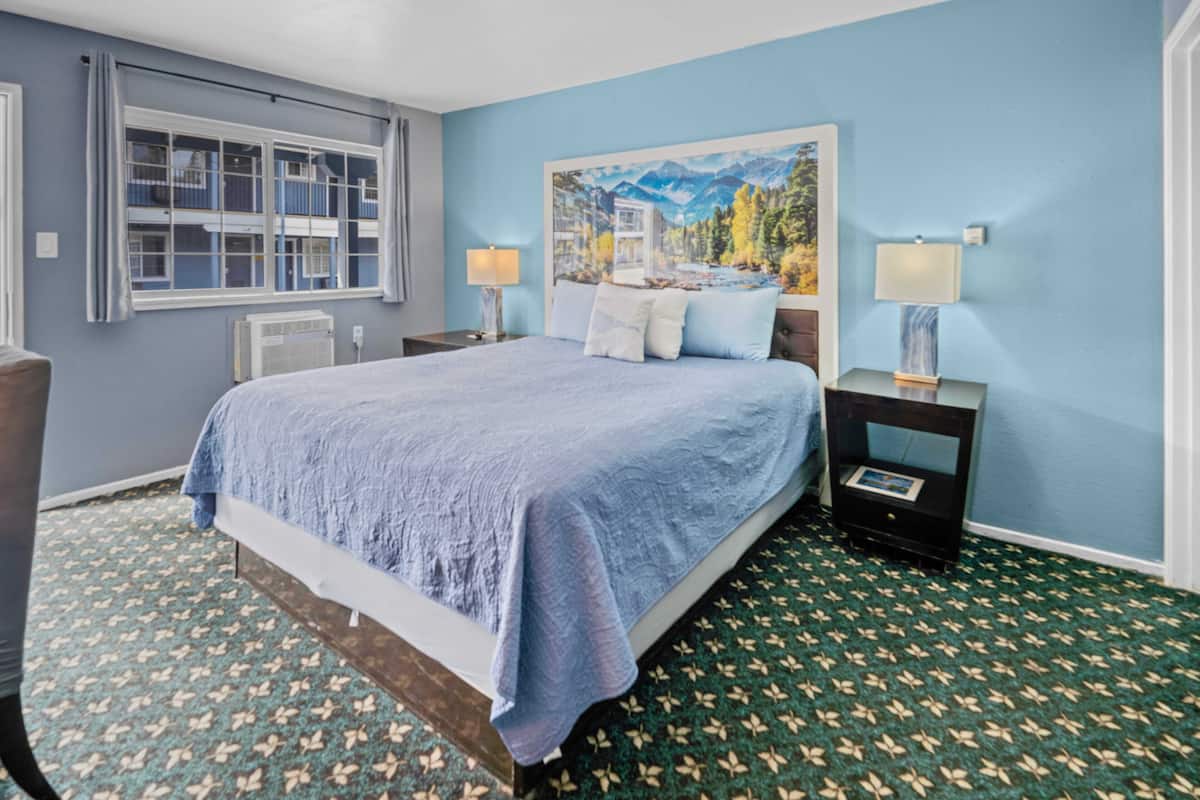 标准房, 1 张大床 | Select Comfort 床、特色装修、办公桌、遮光窗帘