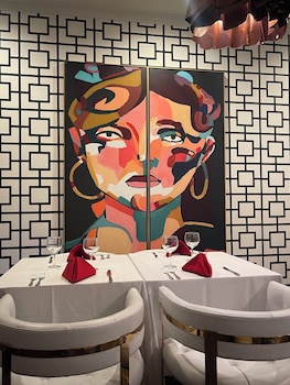 Restaurant at The Chateau at Lake La Quinta