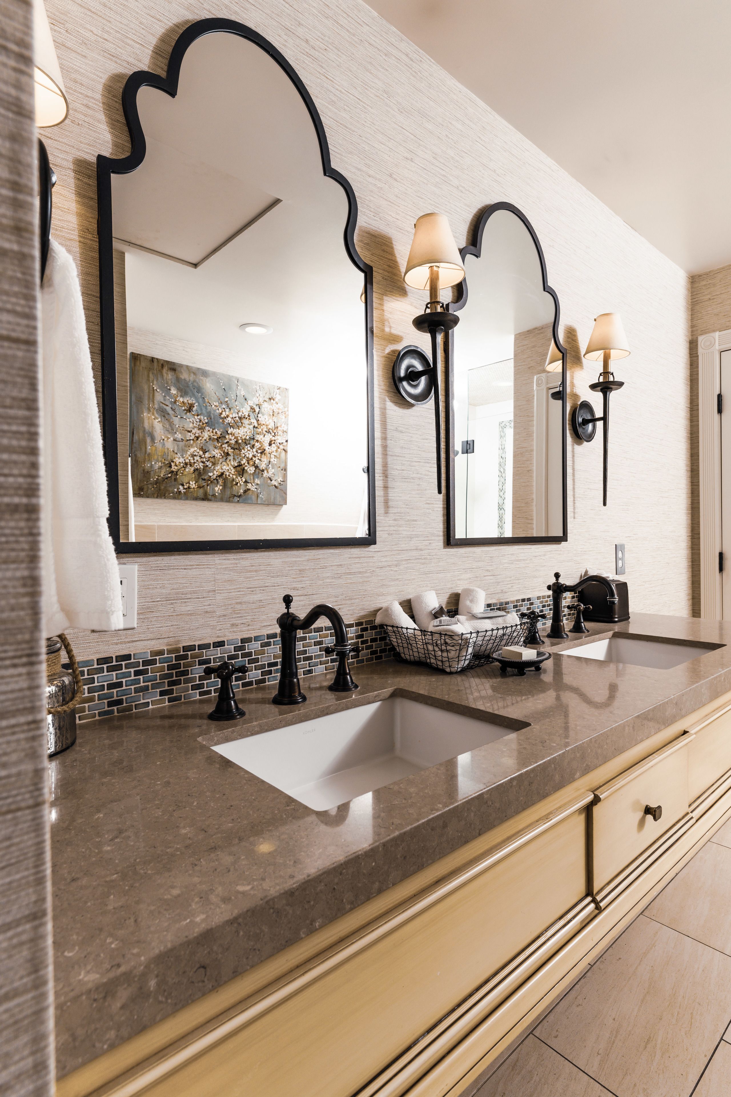 premium room, lake view | bathroom | designer toiletries, hair dryer, bathrobes, towels