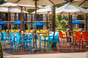 Snack bar - The Reef Coco Beach Resort & Spa- Optional All Inclusive (Playa del Carmen)