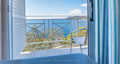 Kavos Bay Seafront Hotel