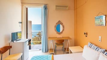 Standard Double or Twin Room | Laptop workspace, blackout curtains, bed sheets