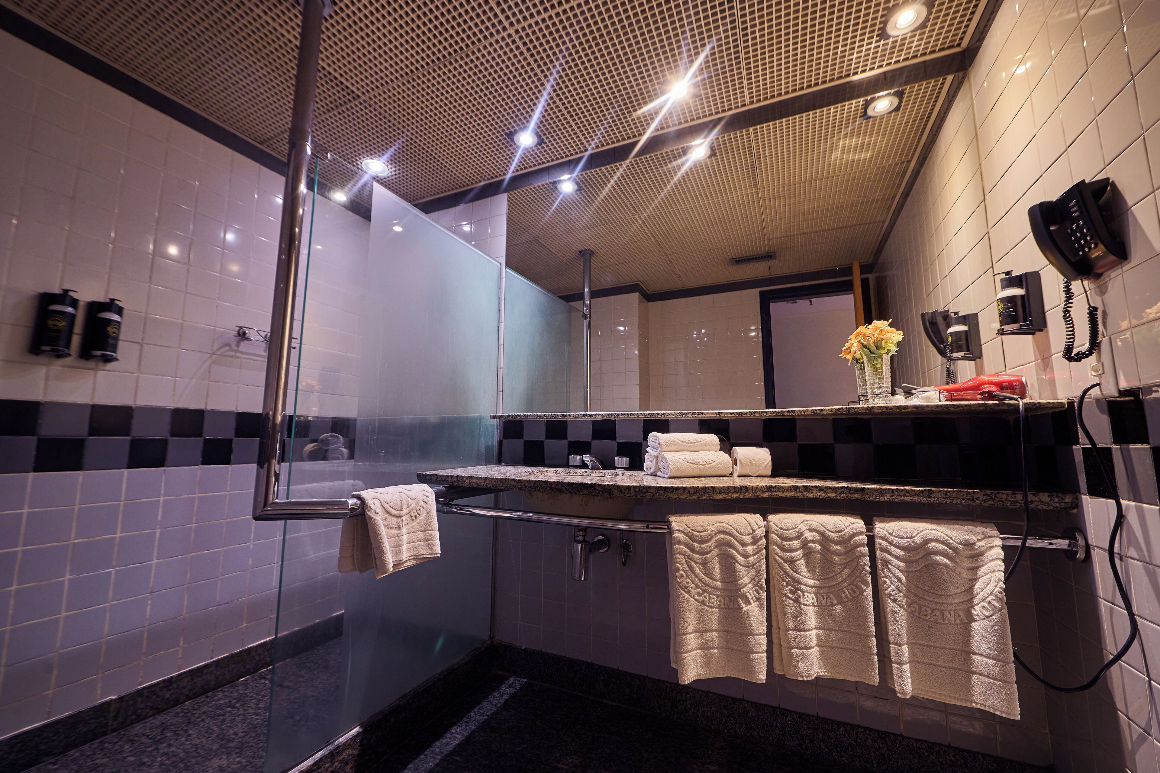 shower, free toiletries, hair dryer, towels