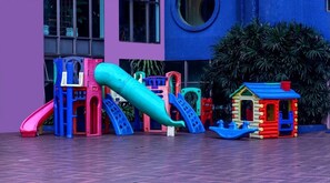 Children's play area - outdoor