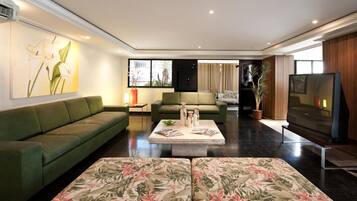 Apartamento Casal | Lobby