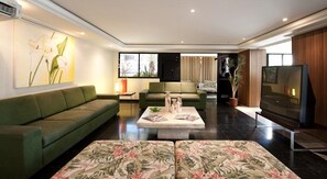 Apartamento Casal | Lobby