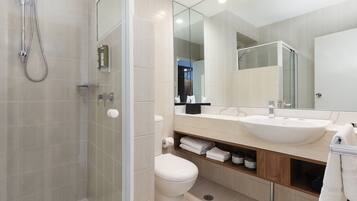 Shower, free toiletries, hair dryer, towels