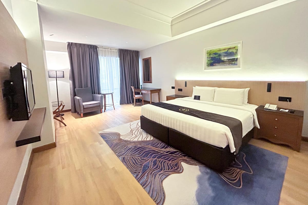 1 phòng ngủ, két bảo mật tại phòng, bàn
